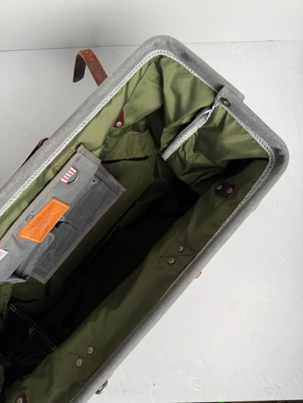 BILLYKIRK Waxed Canvas & Leather Weekender Bag